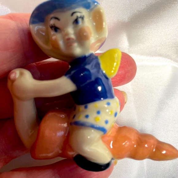 Vintage Betty Harrington Piquant Pixie on Snail Madison WI Ceramic Arts Studio - Picture 7 of 9